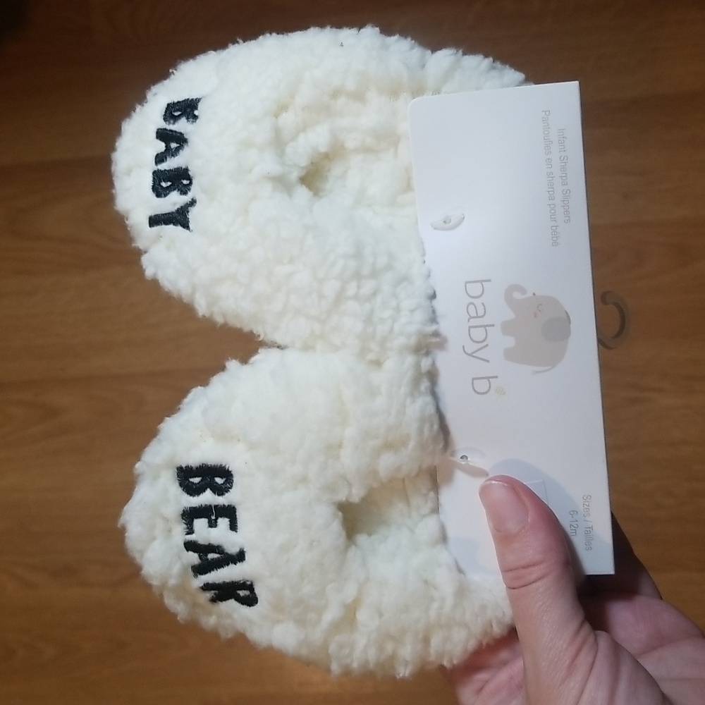 Baby B infant sherpa slippers 6-12 months NWT
